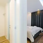 Palace Paulina A *